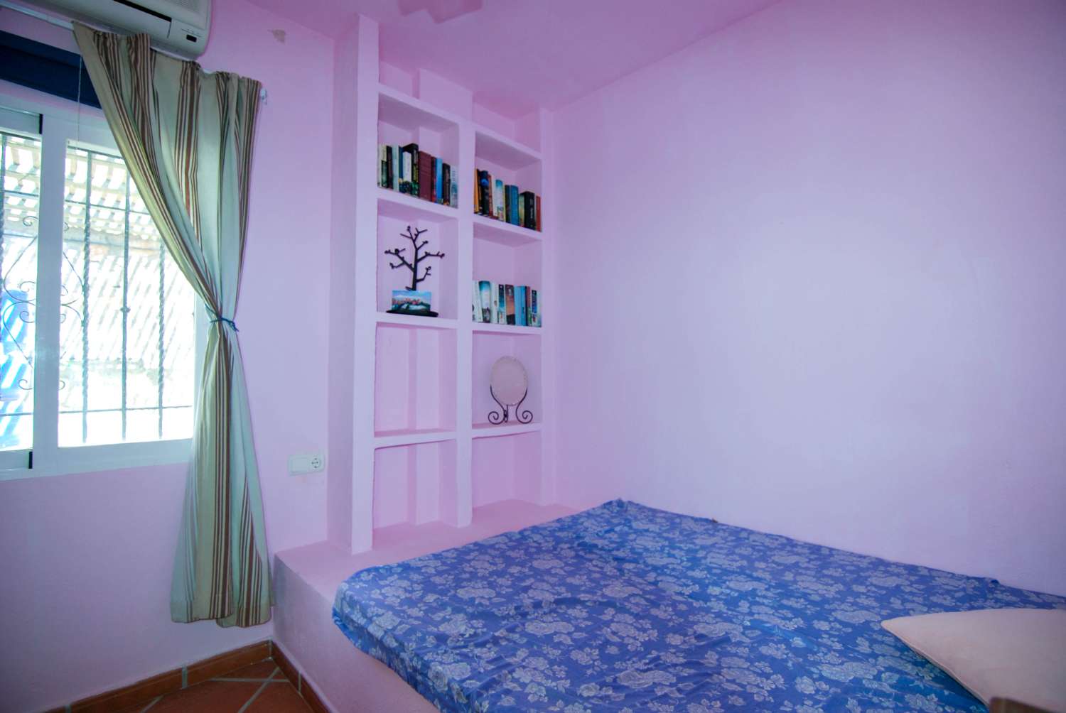 Charmante villa à vendre à Molvízar