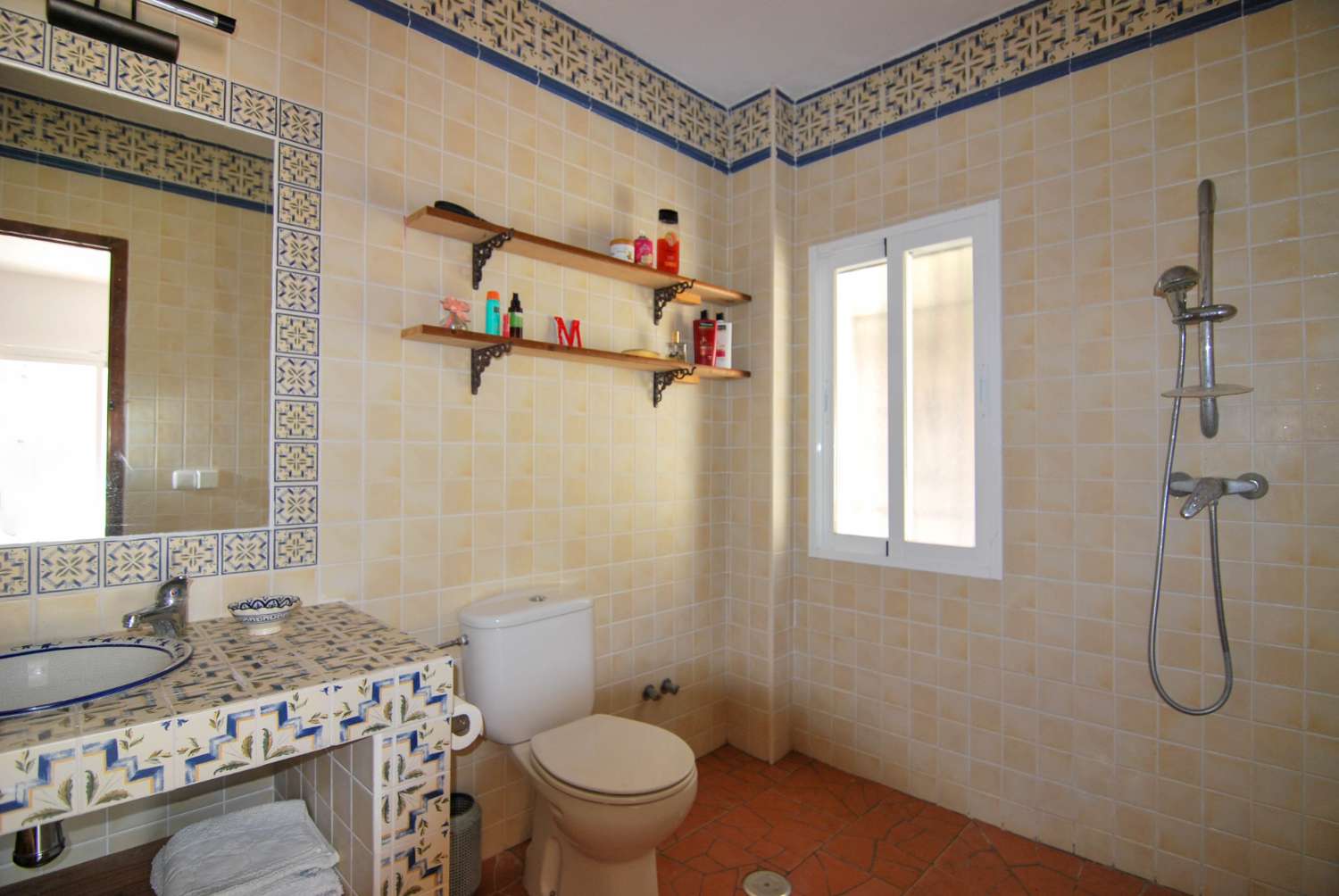 Charmante villa à vendre à Molvízar
