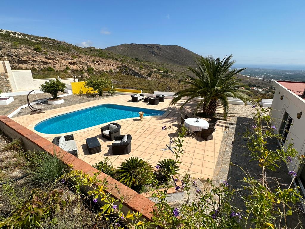Villa till salu i Molvízar