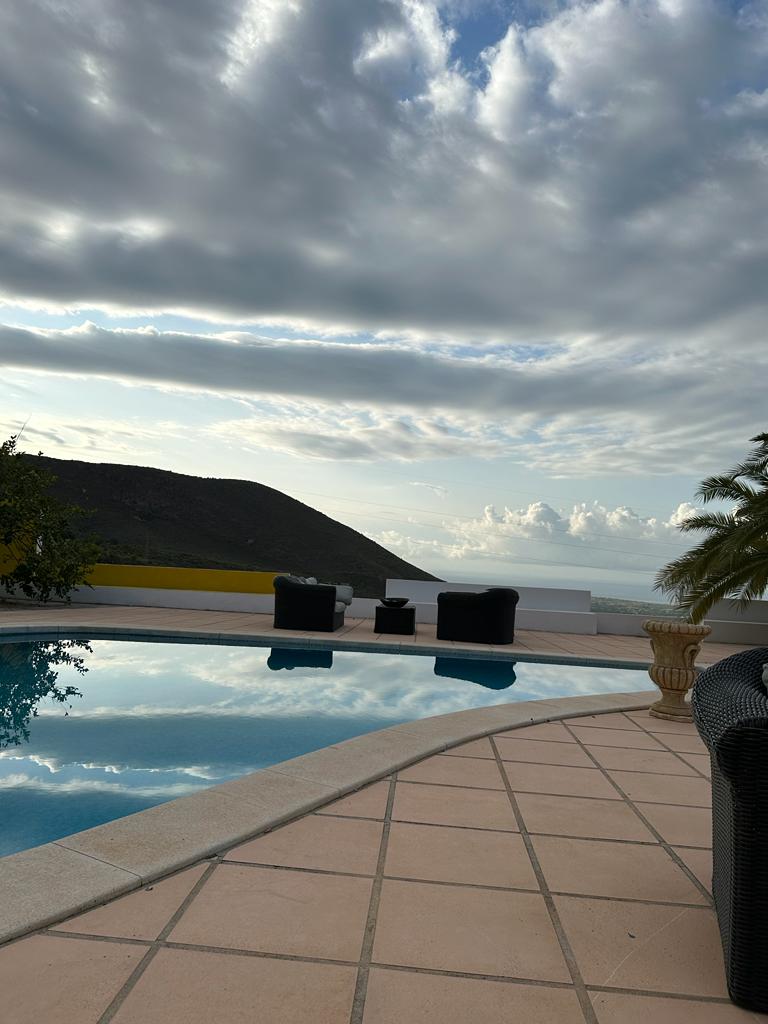 Villa till salu i Molvízar