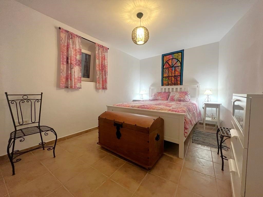 Acogedora casa en venta en Vélez de Benaudalla