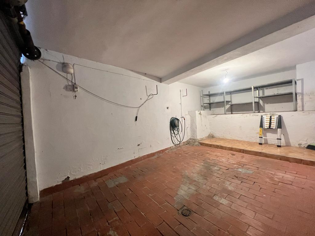 Apartamiento con garaje en venta en centro histórico de Salobreña