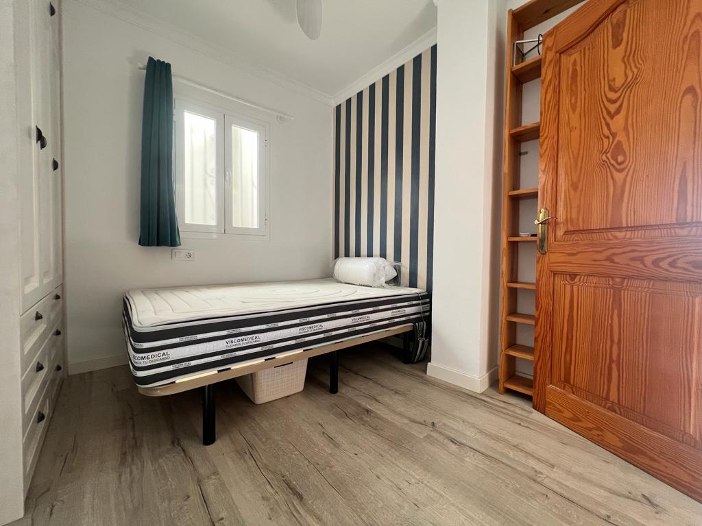 Renovated building for sale in Salobreña