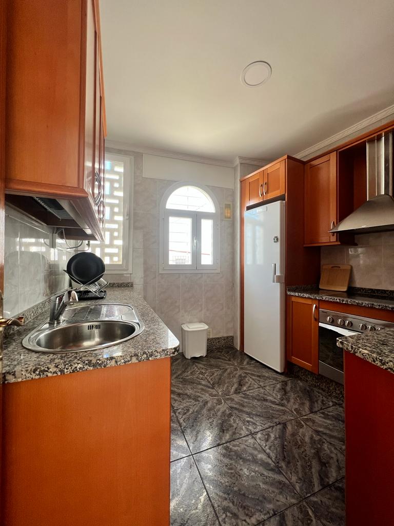 Renovated building for sale in Salobreña