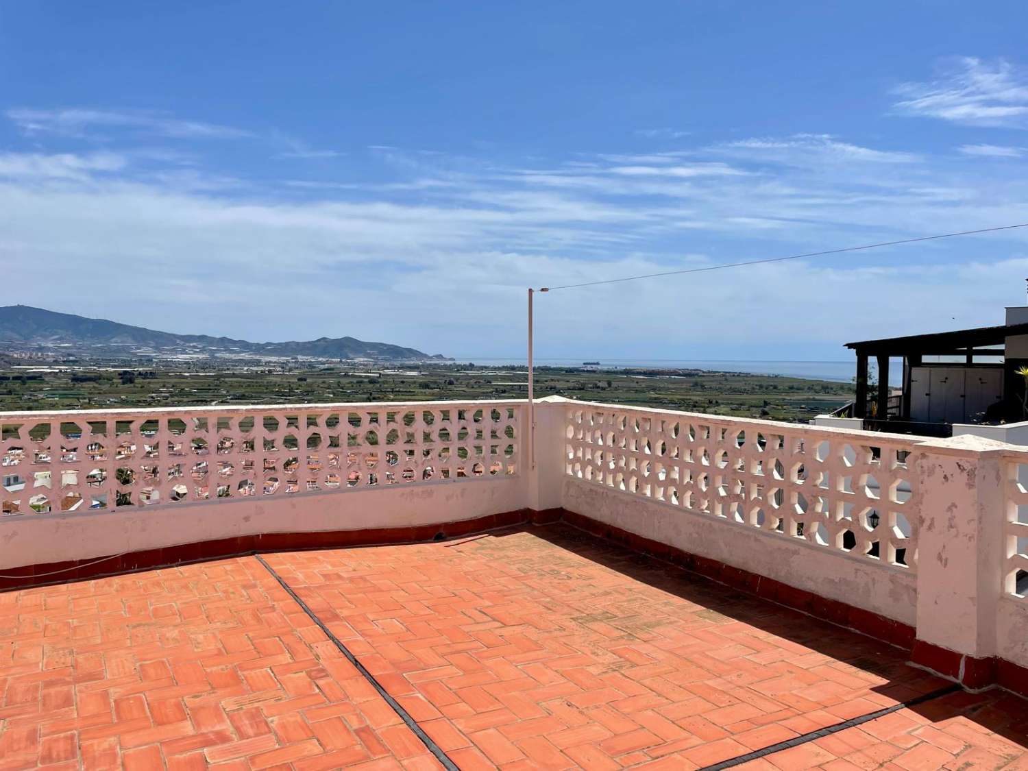 Renovated building for sale in Salobreña