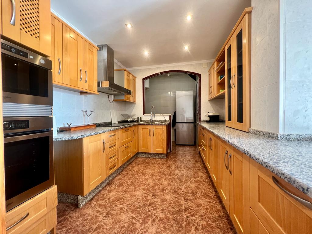Renovated building for sale in Salobreña