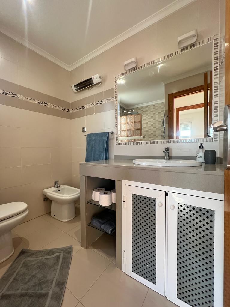 Renovated building for sale in Salobreña