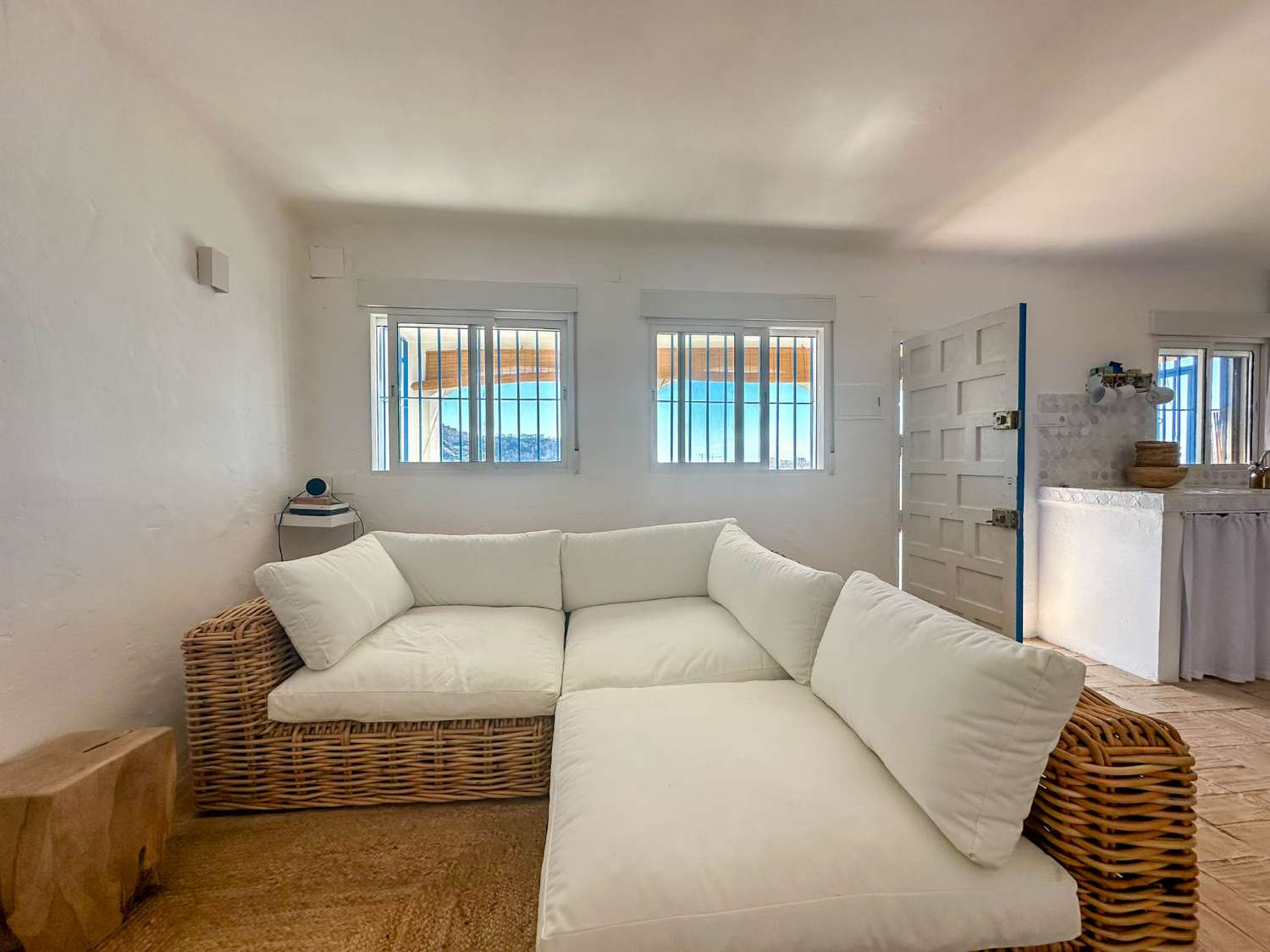 Дом в продаже в La Caleta - La Guardia (Salobreña)