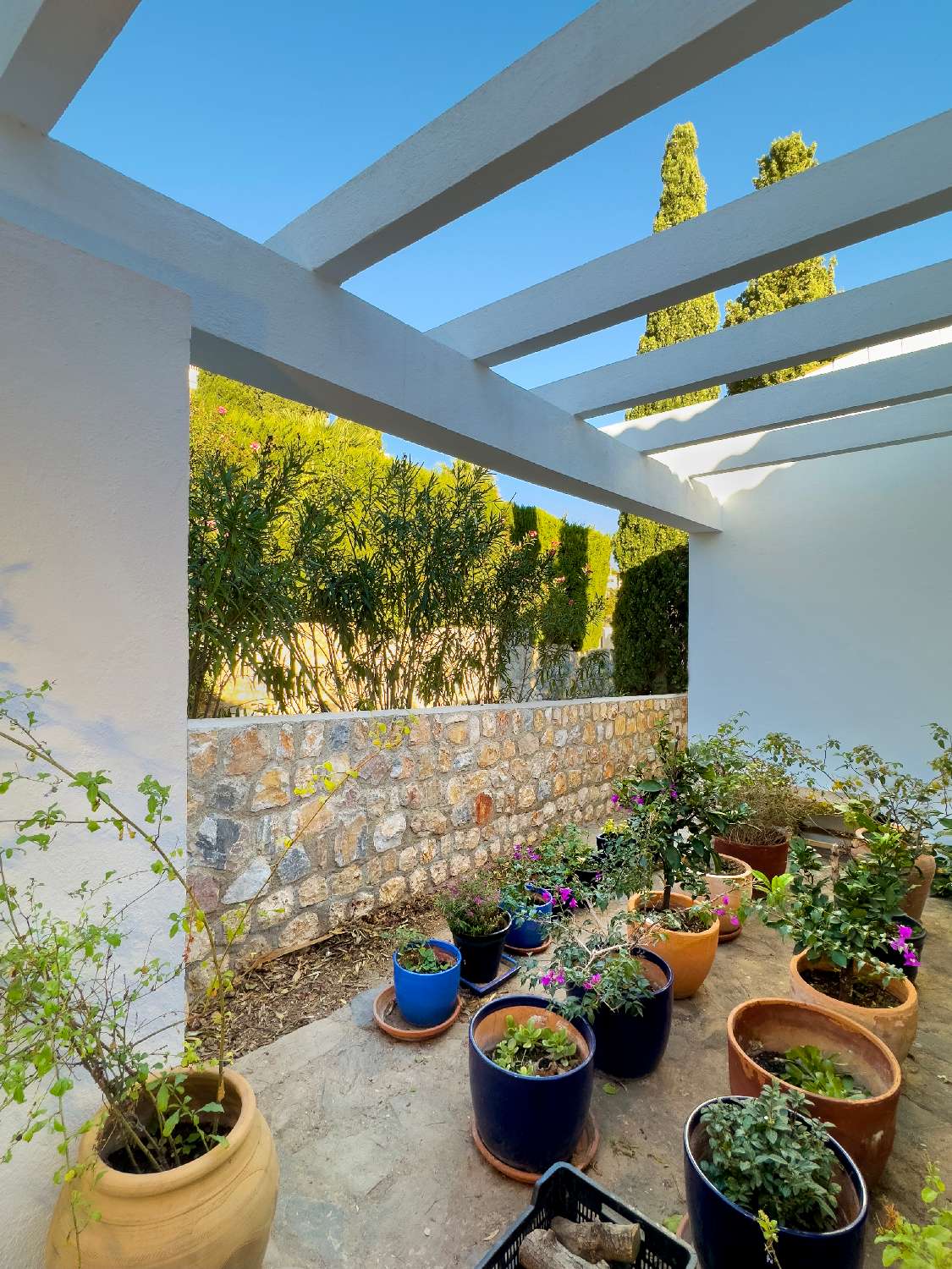 Encantadora casa con vistas al mar en venta