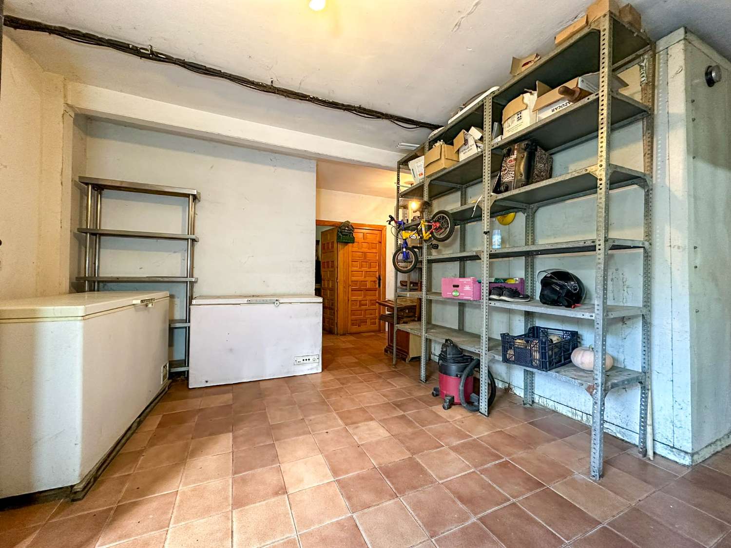 Hus till salu i Vélez de Benaudalla