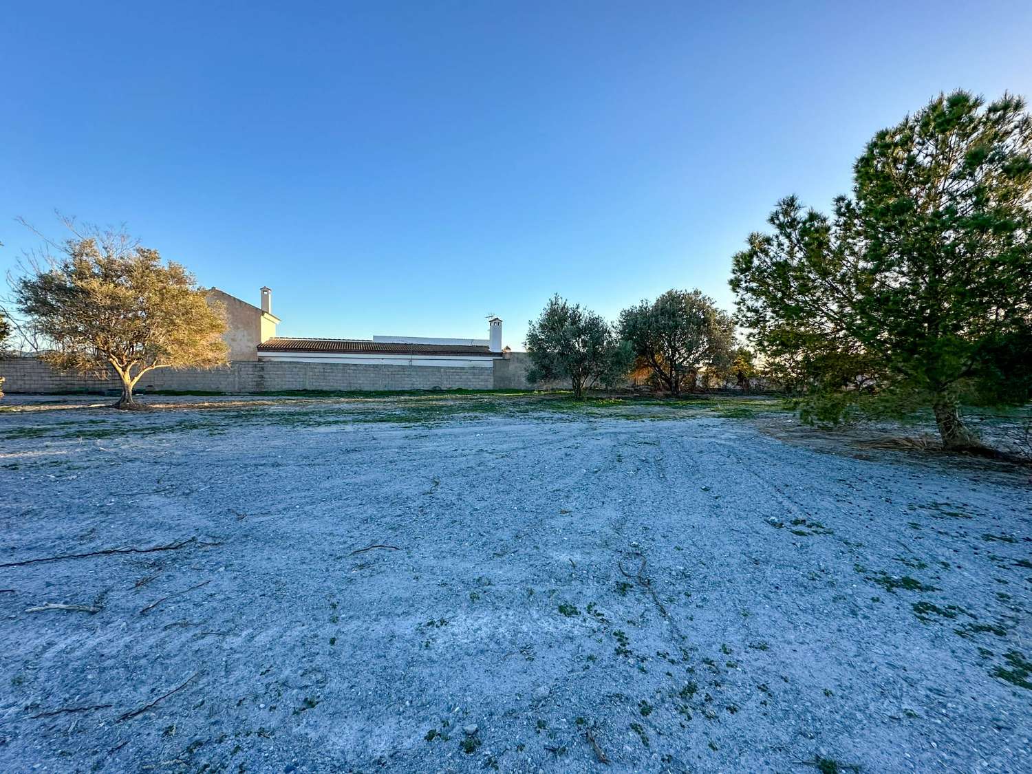 Cortijo mit Potenzial zu verkaufen in Motril