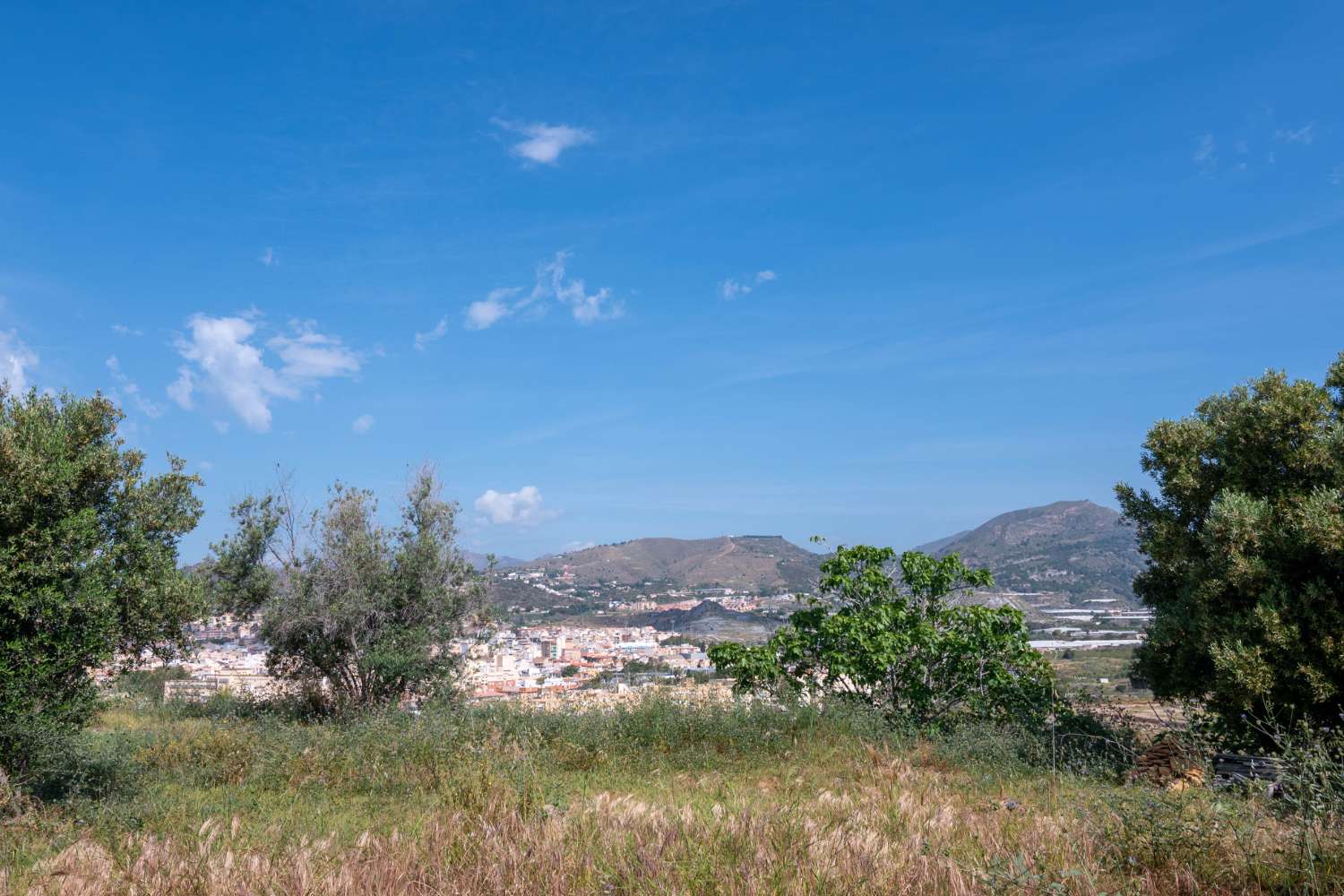 Cortijo con potencial en venta en Motril