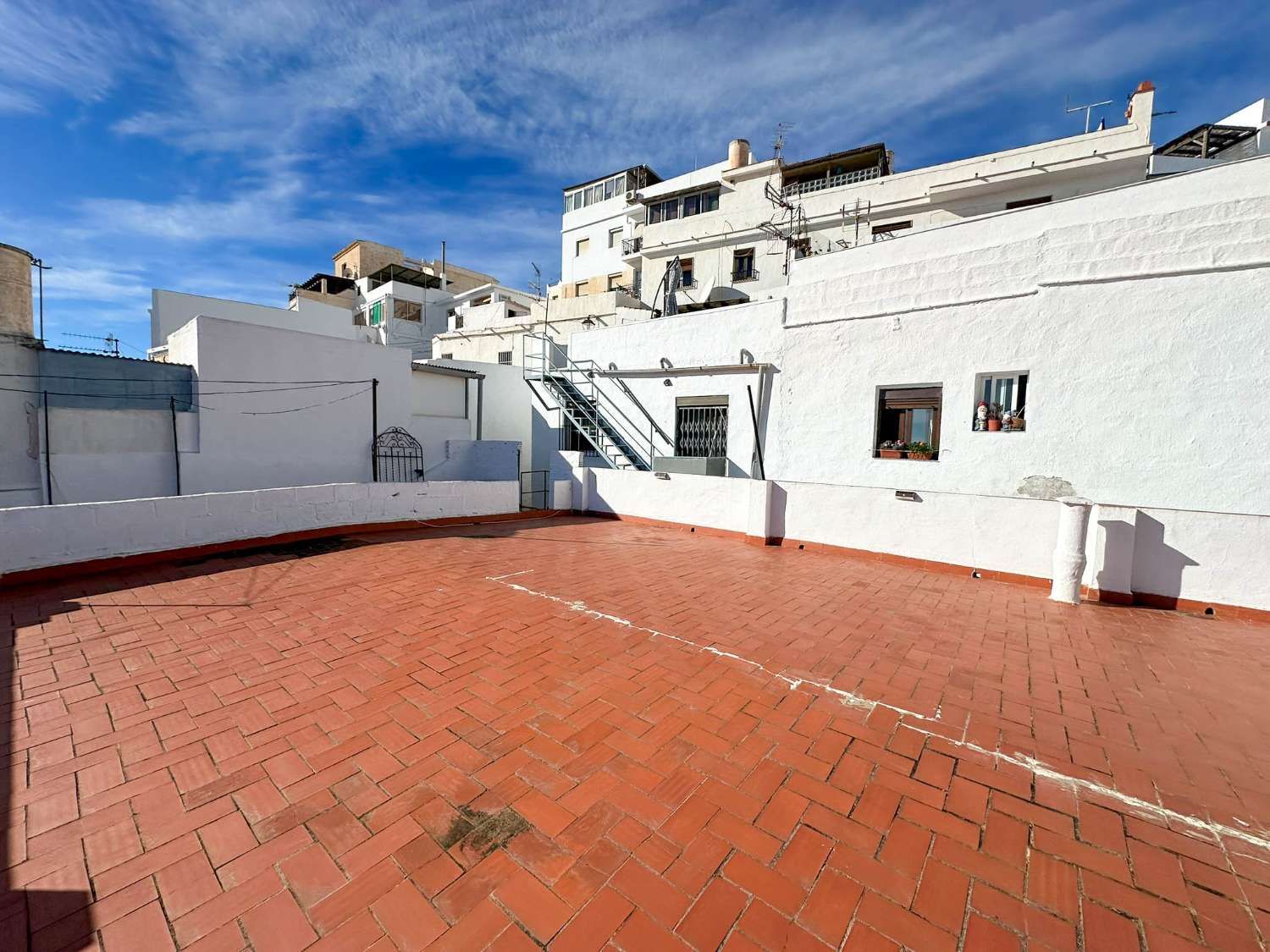 Newly renovated house for sale in the old town of Salobrena