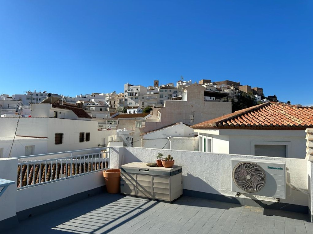 Exclusive charming house with Andalusian patio and garage in the heart of the Historic Center