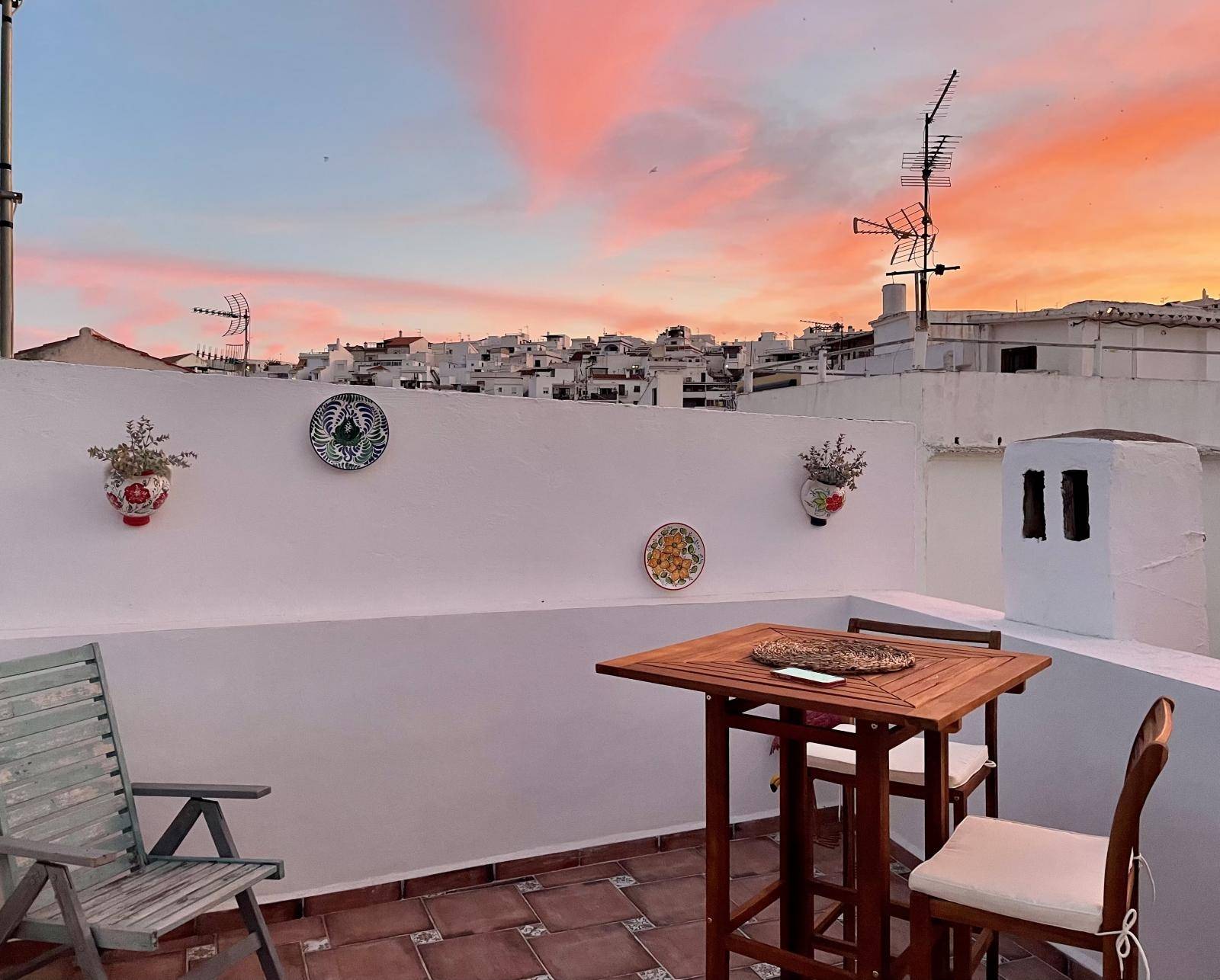 Charming house for sale in Salobreña