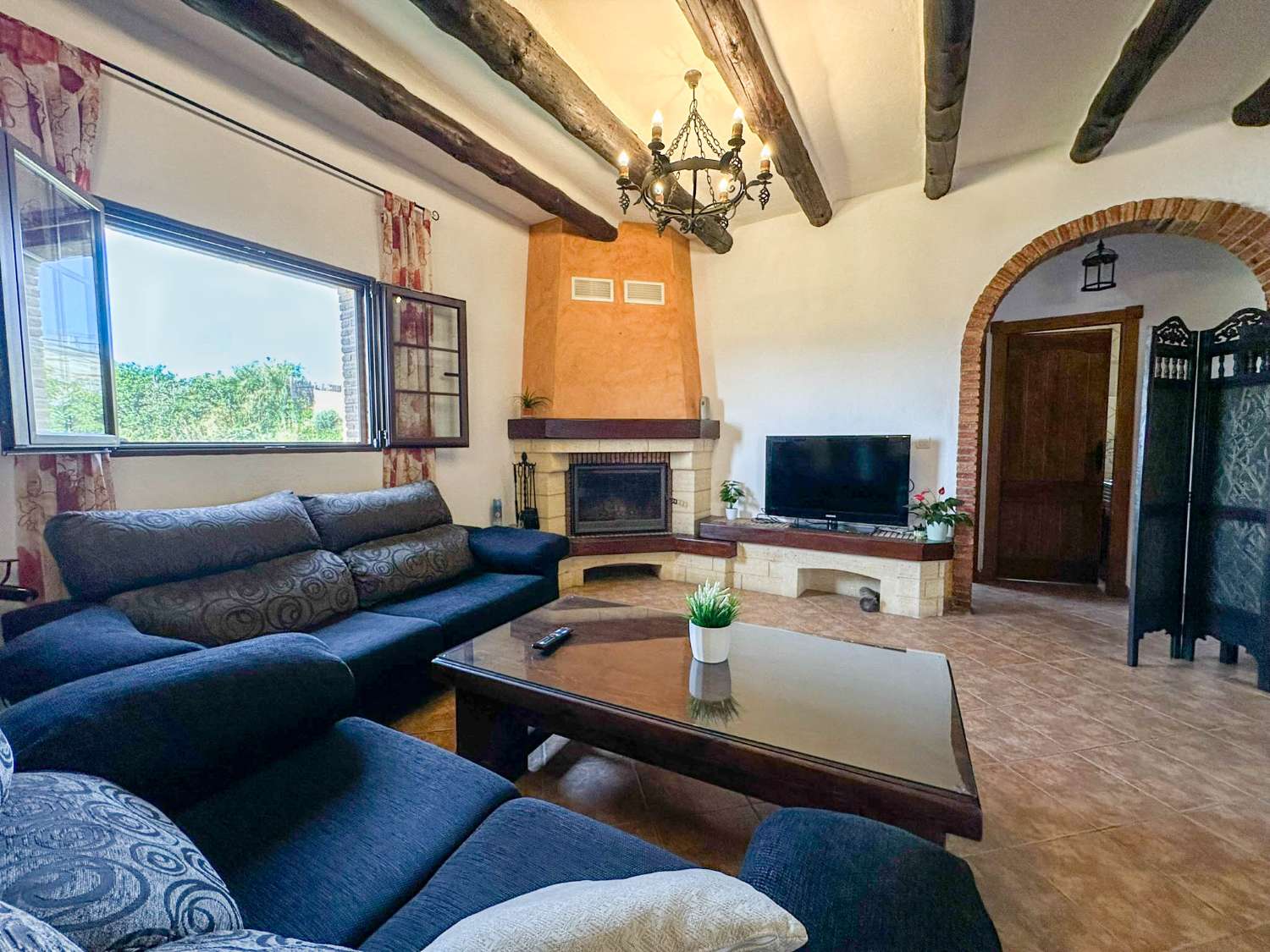 Spectacular country house for rent in Motril