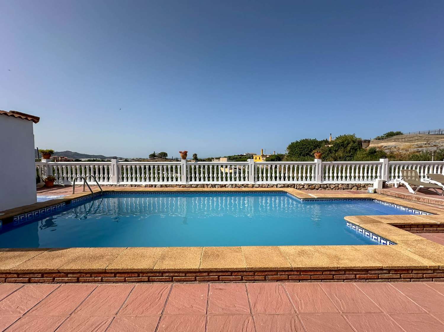 Spectacular country house for rent in Motril