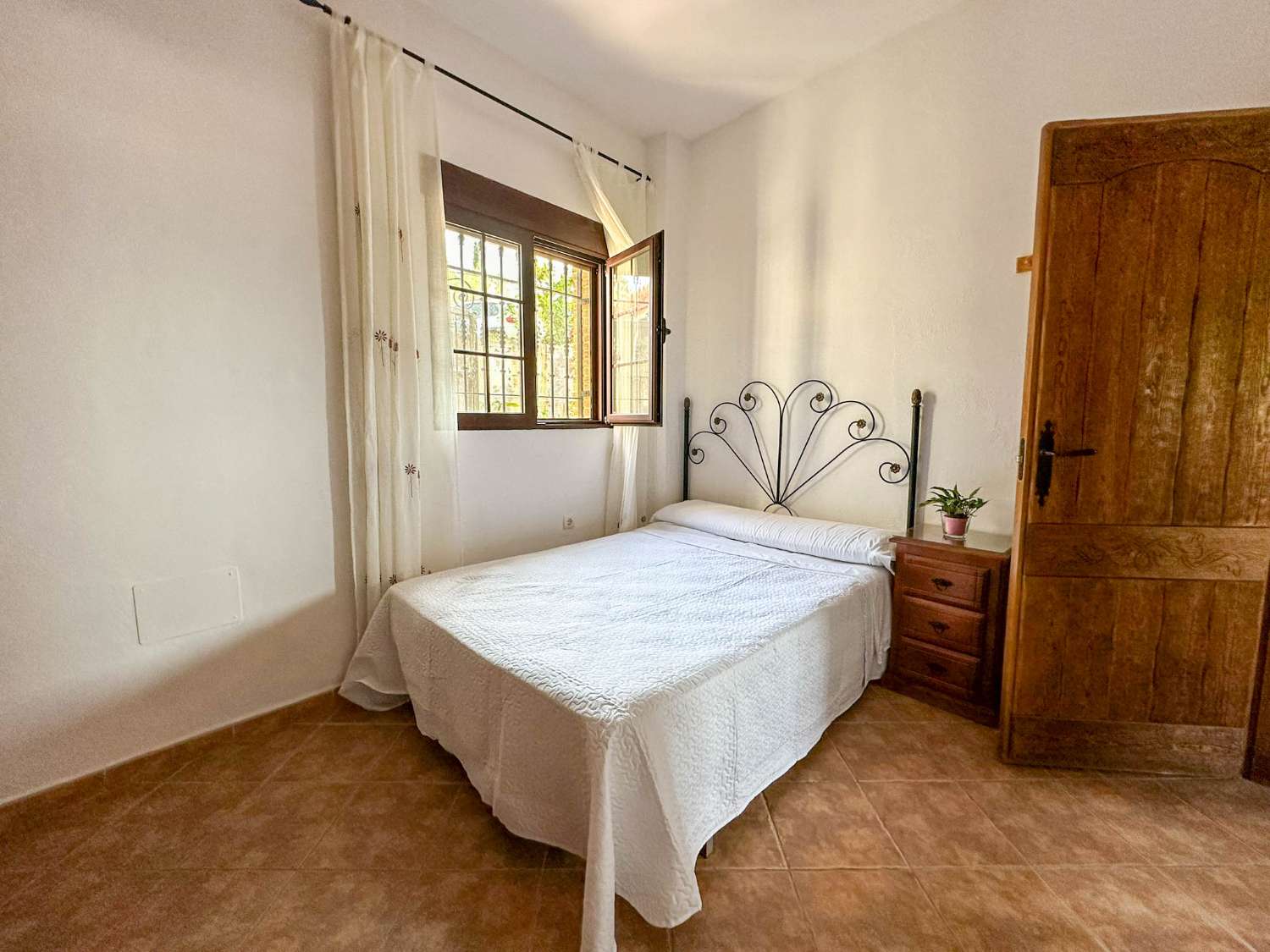 Spectacular country house for rent in Motril