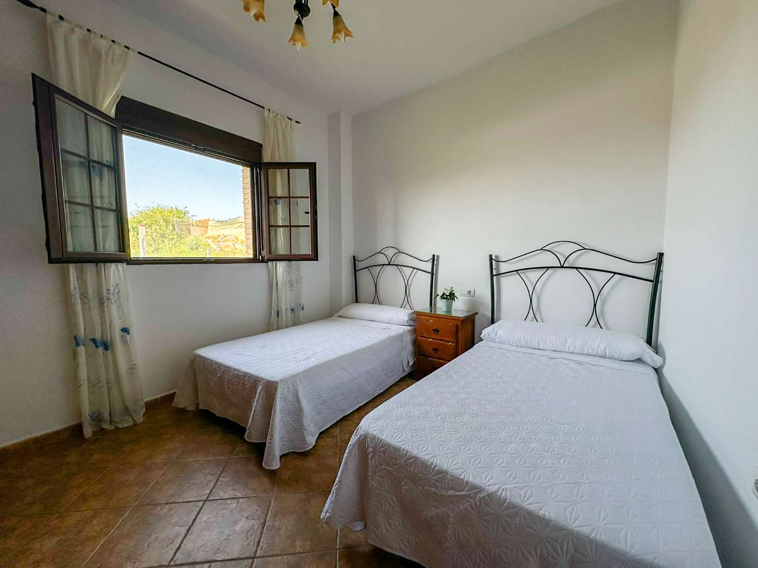 Spectacular country house for rent in Motril