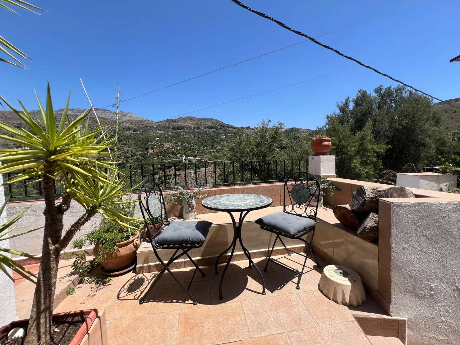 Casa con vistas a la montaña en venta en Guajar Fondón