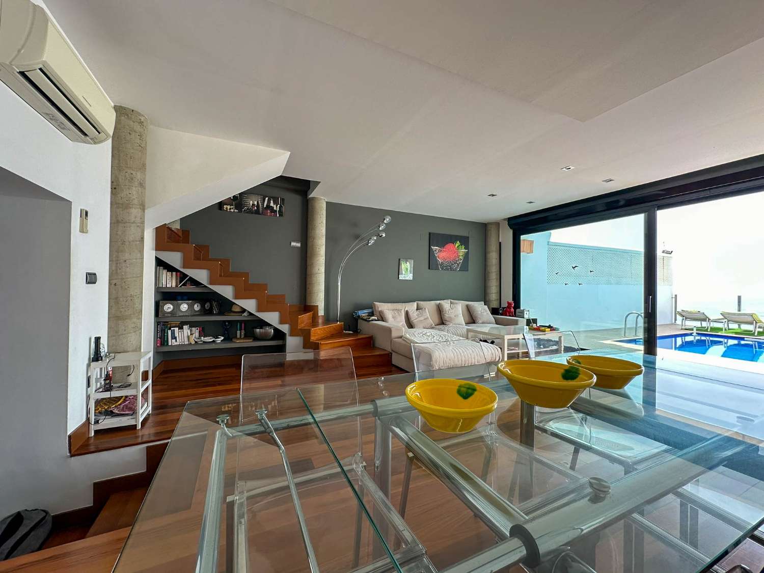 Villa til salg i Almuñécar