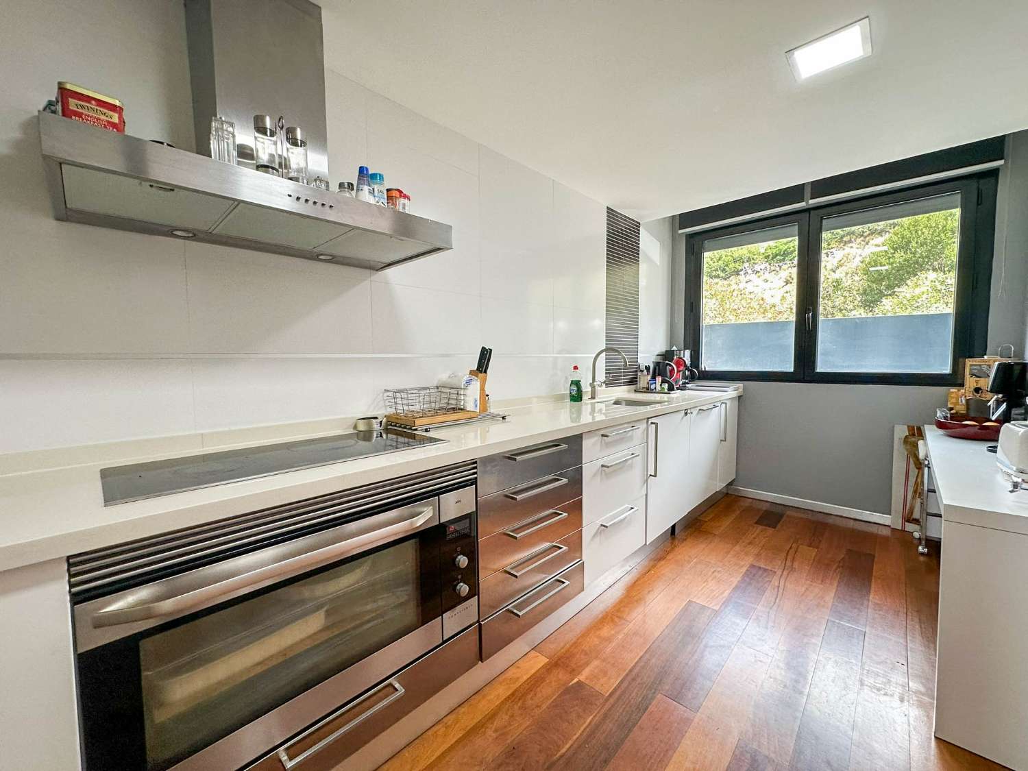 Villa til salg i Almuñécar