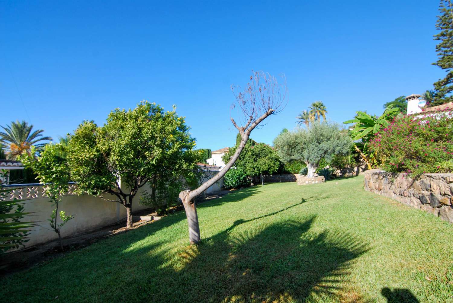Villa till salu i Monte los Almendros - El Pargo - Costa Aguilera (Salobreña)