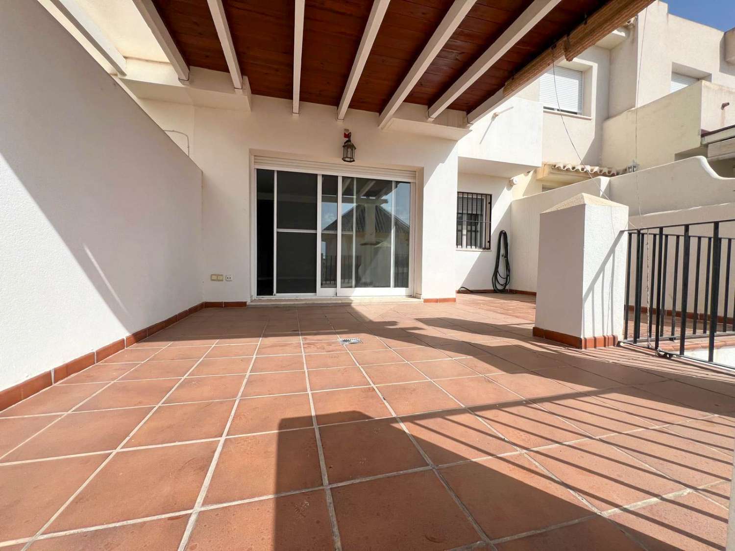 Hus uthyres i Monte los Almendros - El Pargo - Costa Aguilera (Salobreña)