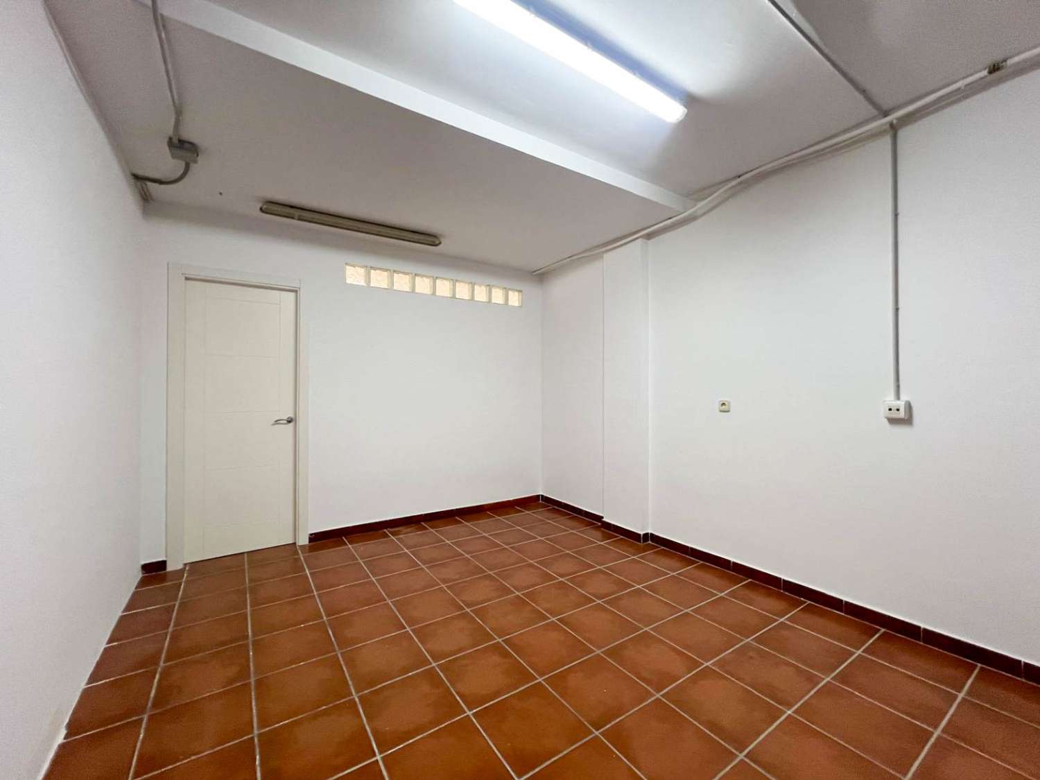 Hus uthyres i Monte los Almendros - El Pargo - Costa Aguilera (Salobreña)