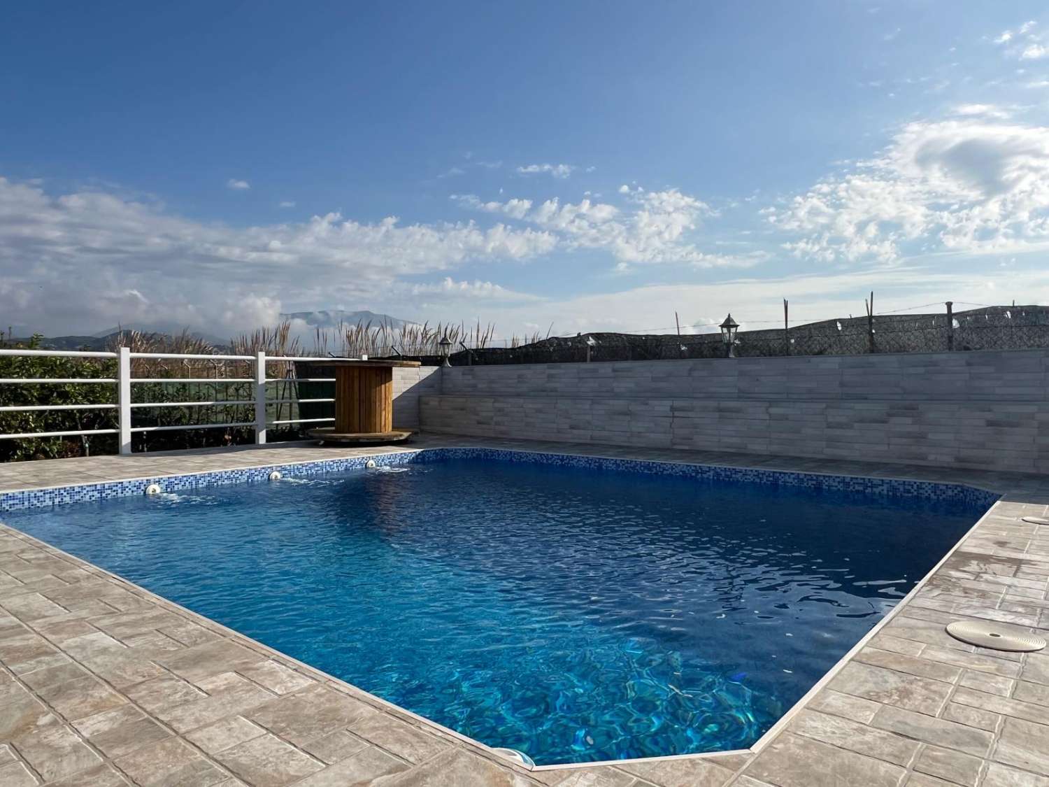 House with swimming pool for long term rental, Salobreña