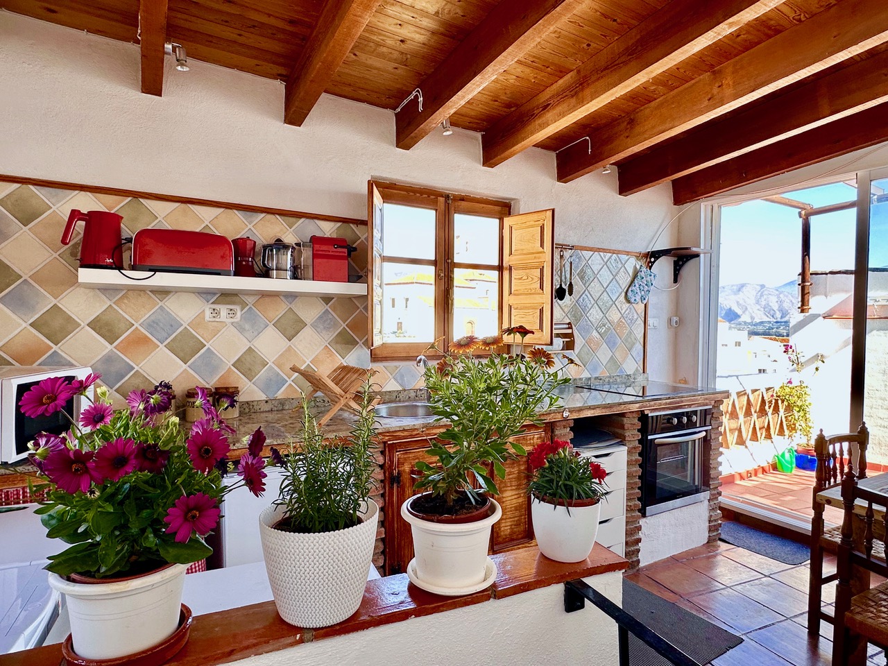 House for sale with wonderful views in Salobreña