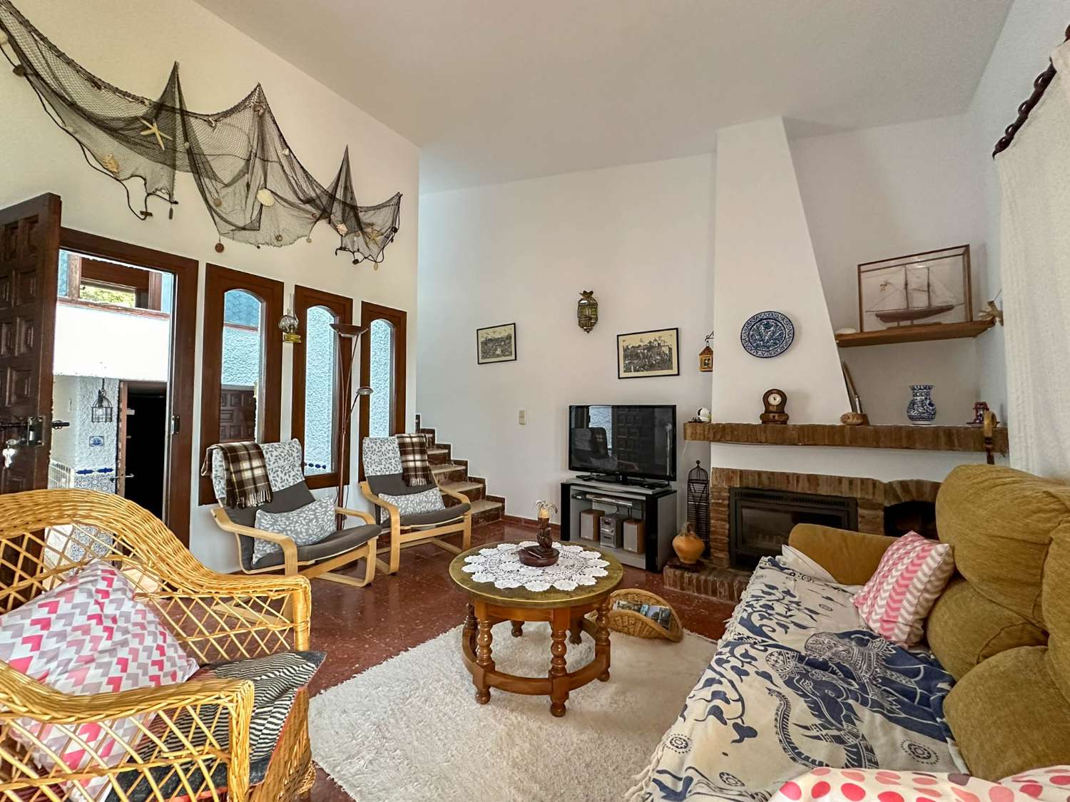 House with beautiful sea views for sale