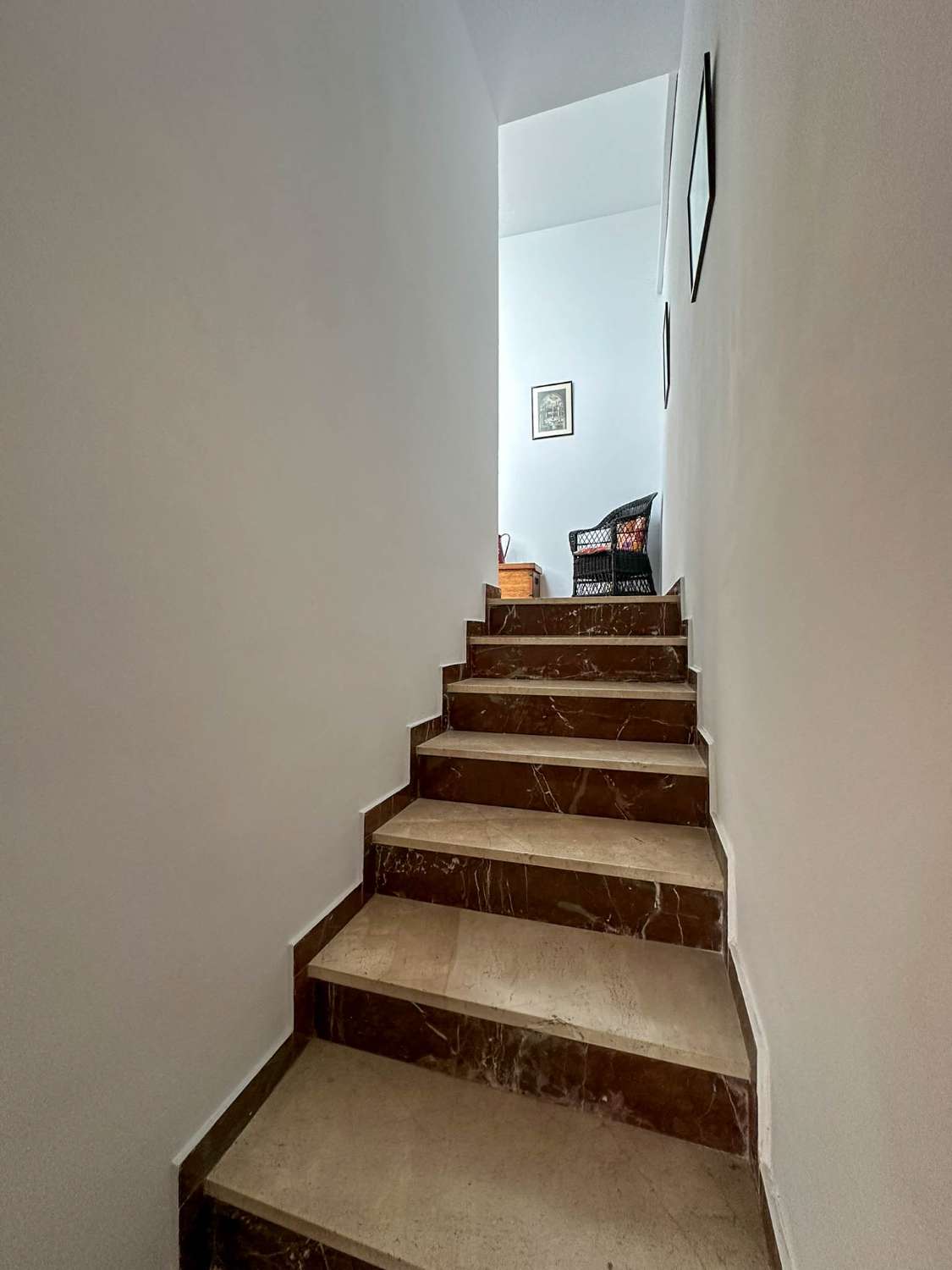 House with beautiful sea views for sale