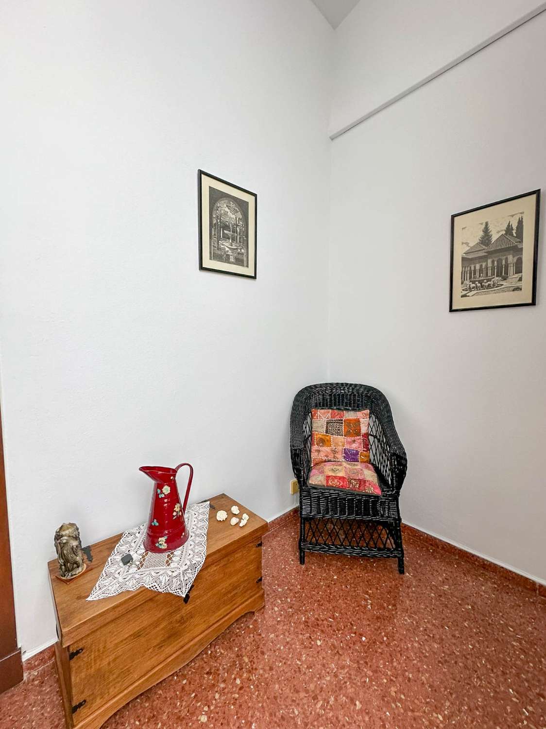 House with beautiful sea views for sale