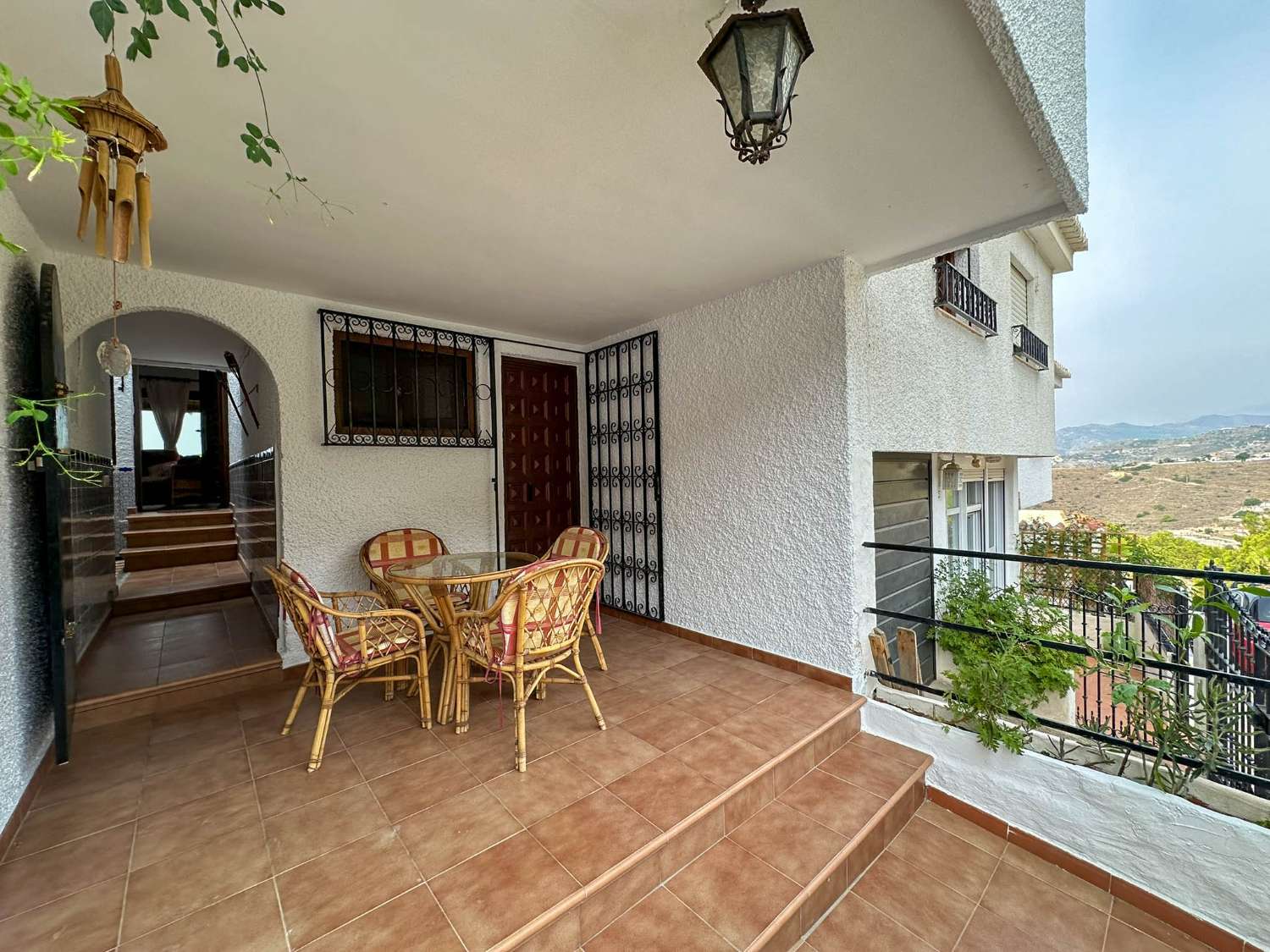 House with beautiful sea views for sale
