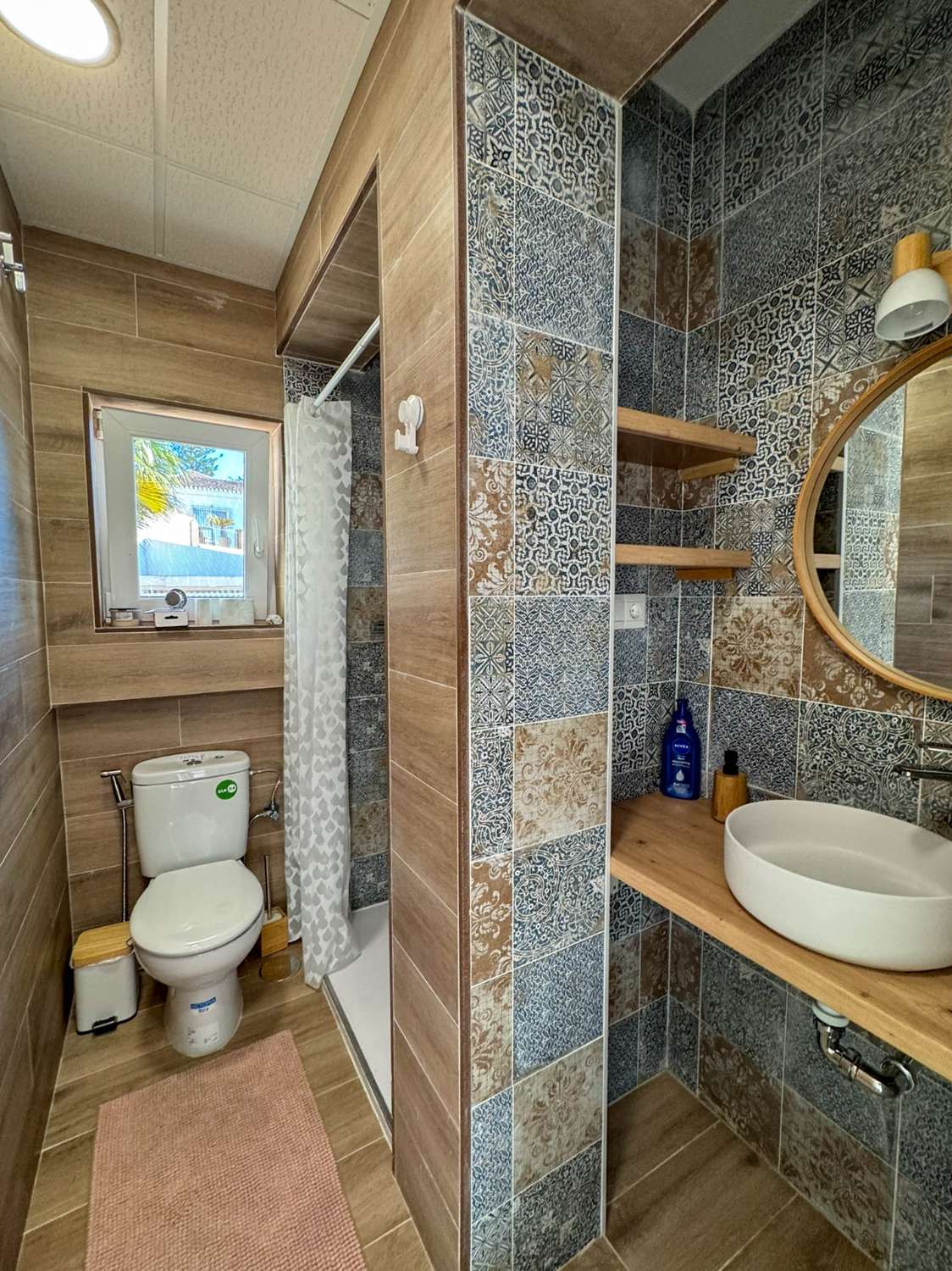 Villa with apartment for rent in Salobrena