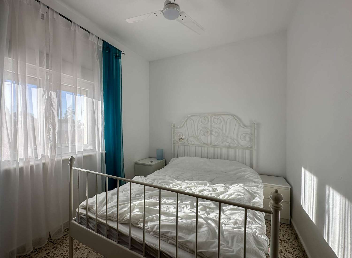 Villa with apartment for rent in Salobrena