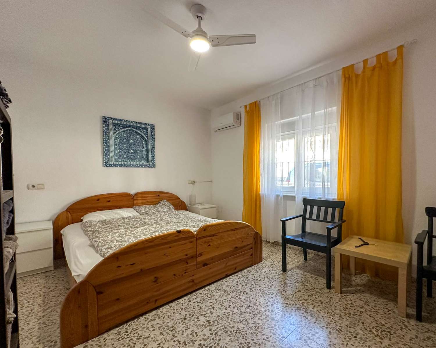 Villa with apartment for rent in Salobrena