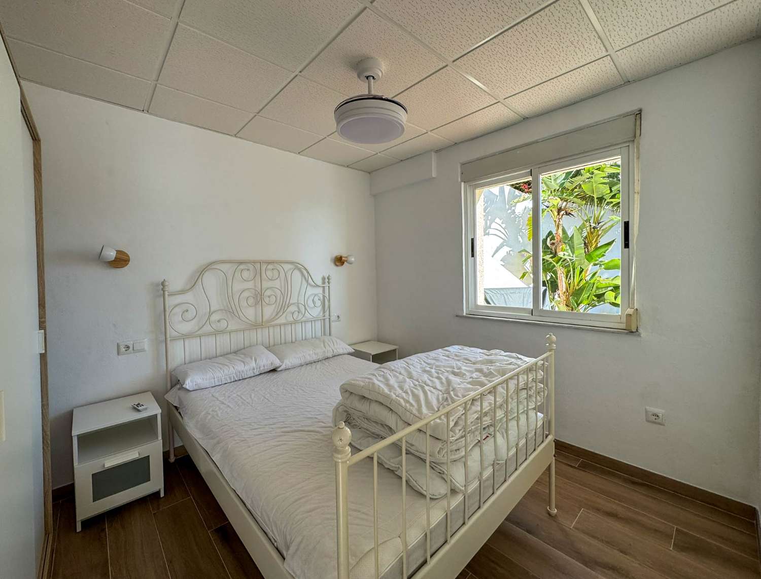 Villa with apartment for rent in Salobrena