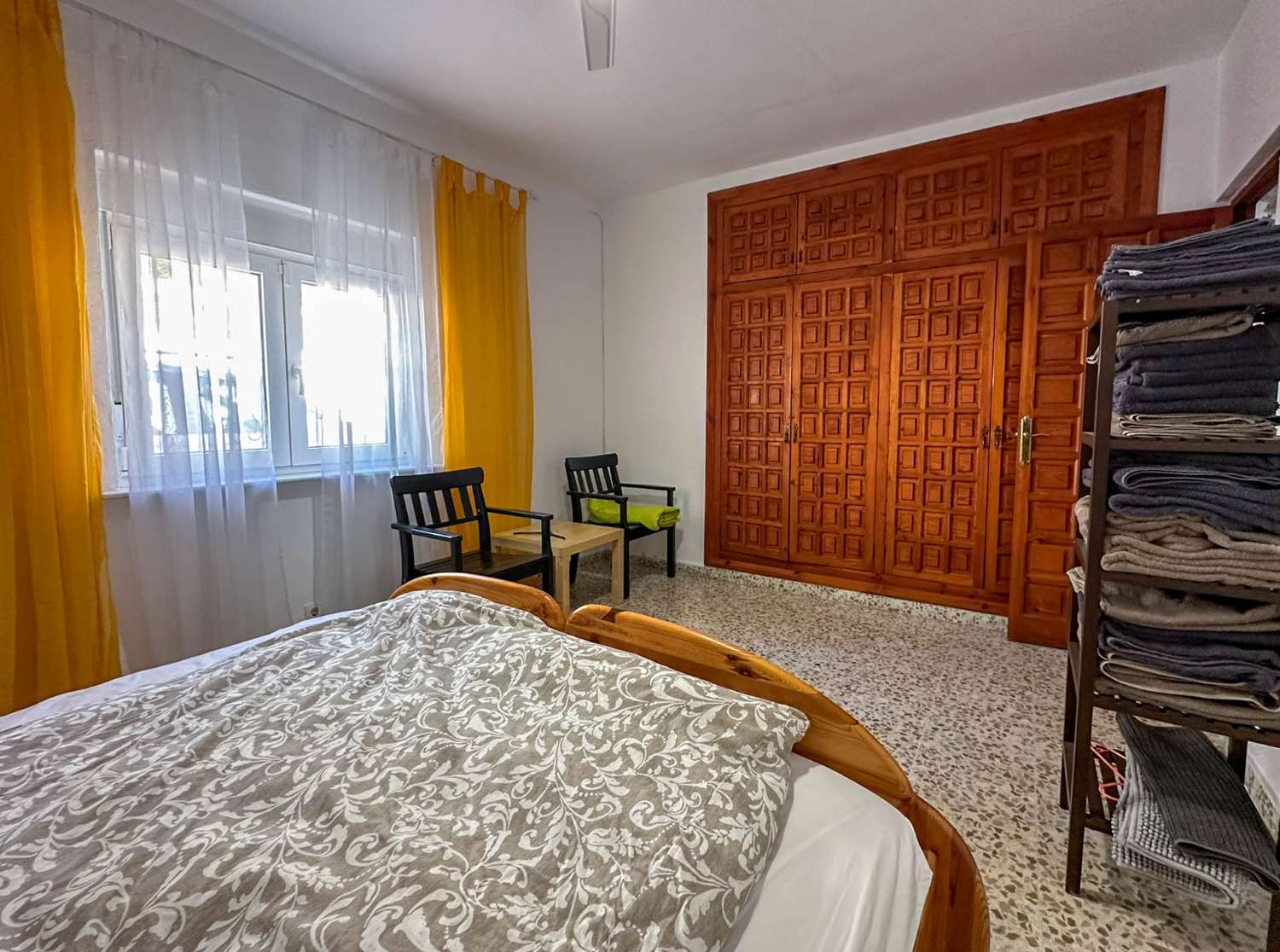 Villa with apartment for rent in Salobrena