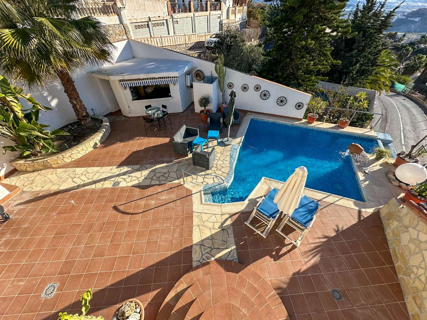 Villa with apartment for rent in Salobrena