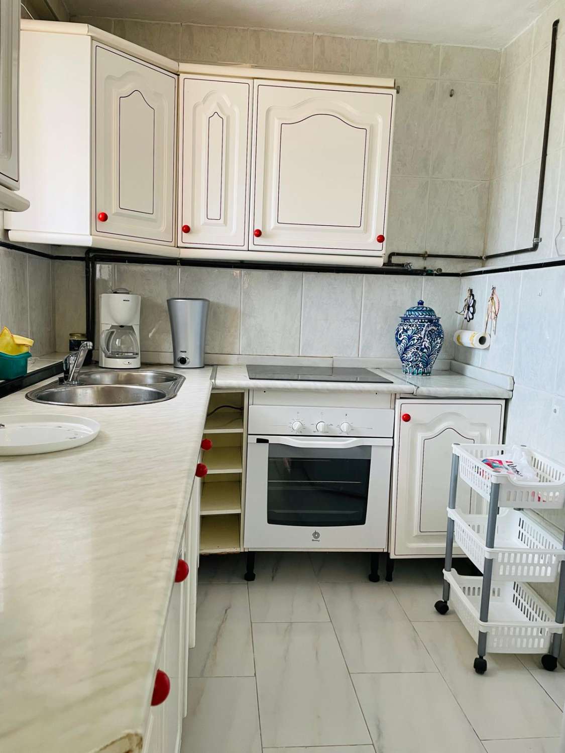 Spacious Detached House for sale in Almuñecar