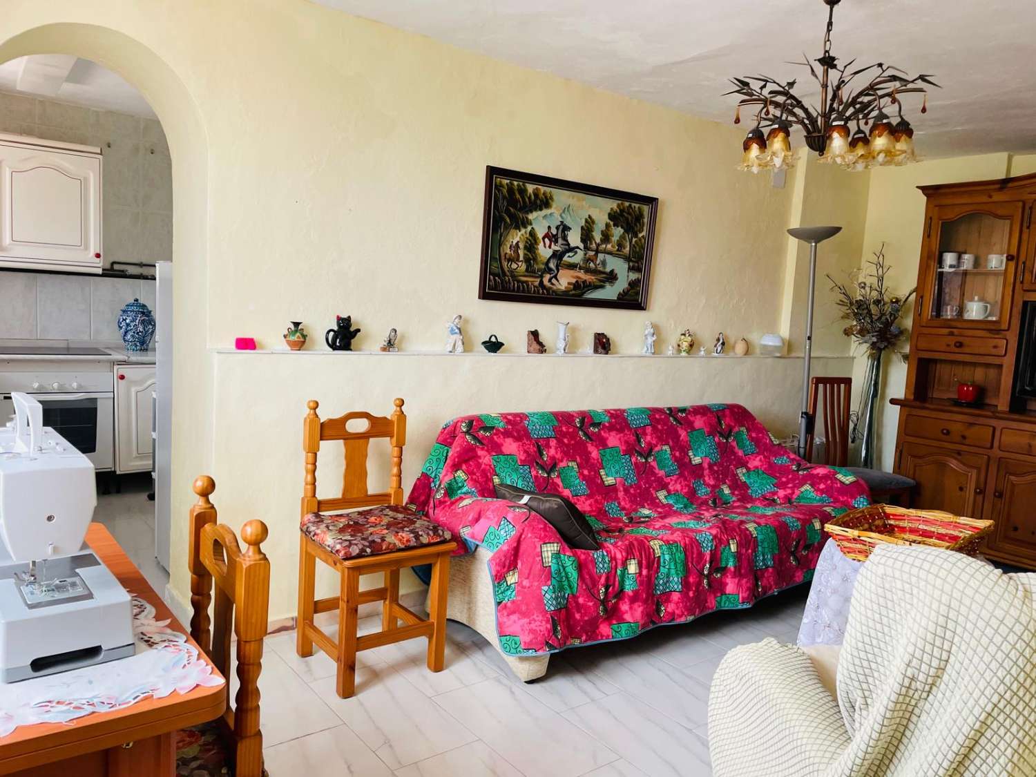 Spacious Detached House for sale in Almuñecar