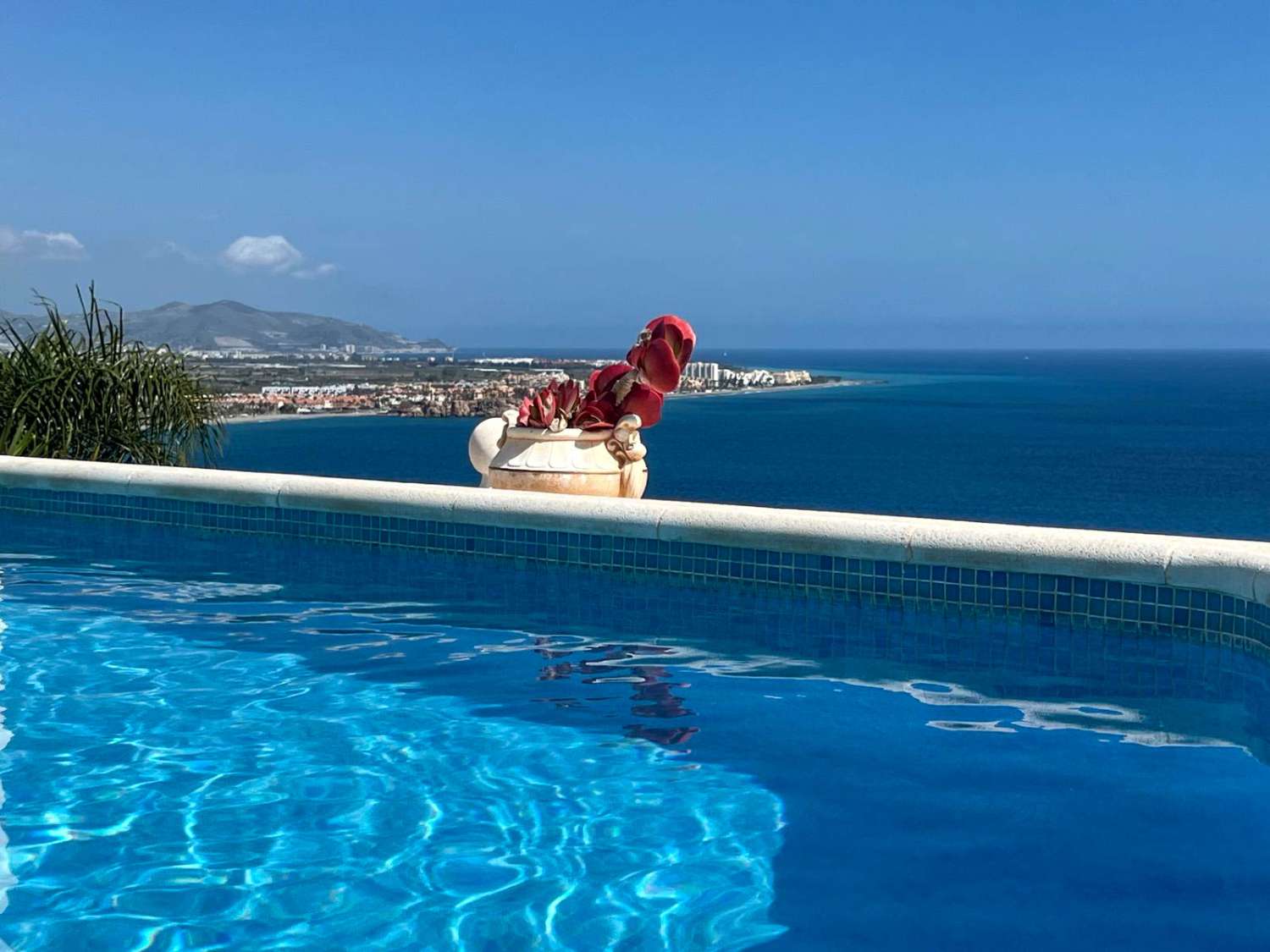 Villa en venta en Costa Aguilera Mar, Salobreña