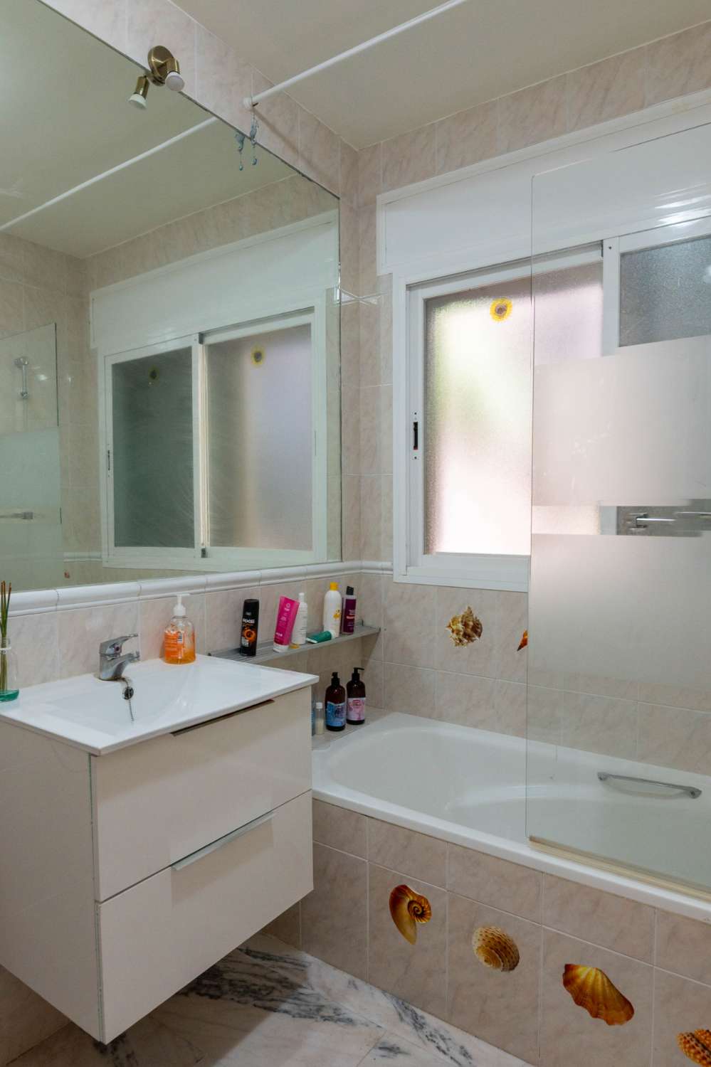 Вилла в продаже в Almuñécar