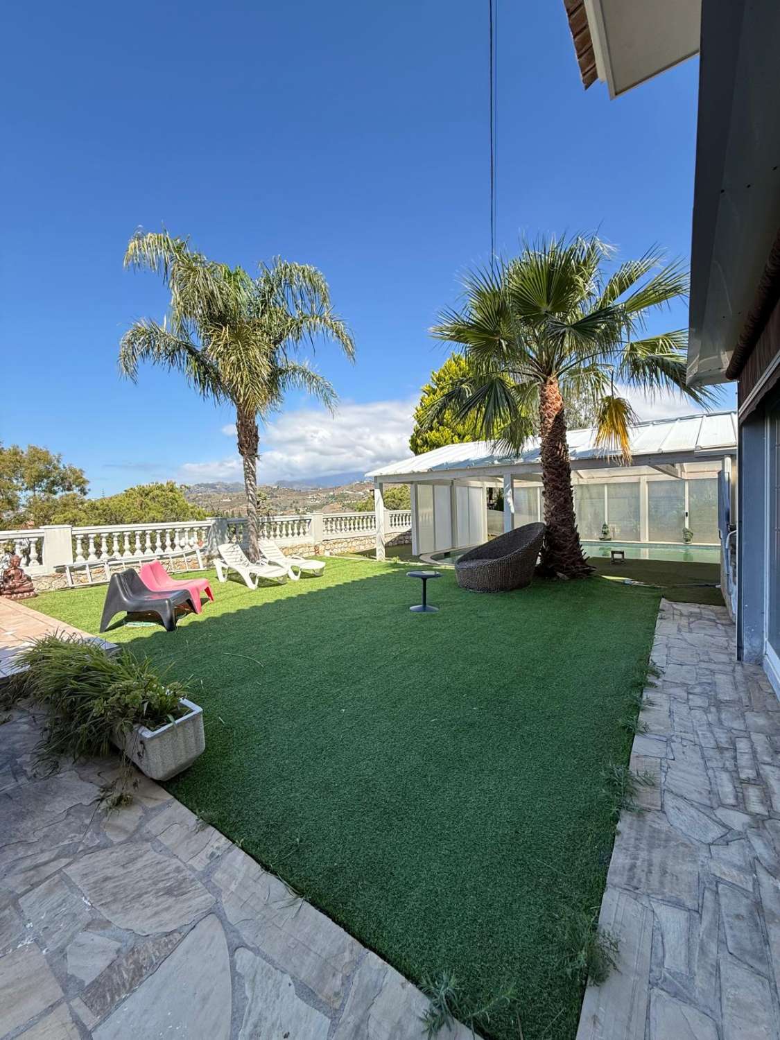 En venta – Espectacular chalet con vistas al mar en Almuñécar