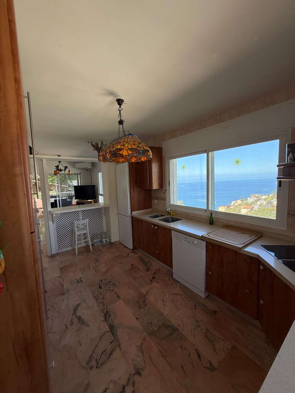 En venta – Espectacular chalet con vistas al mar en Almuñécar