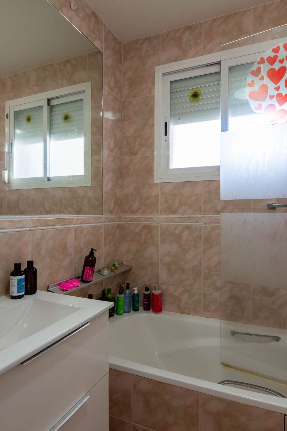 Вилла в продаже в Almuñécar