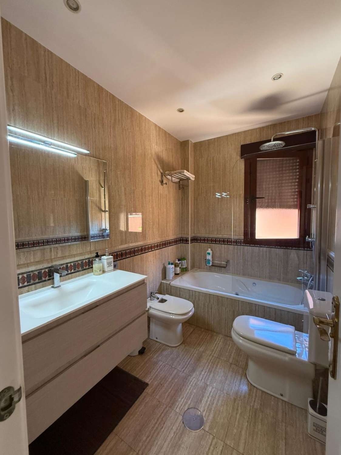 Casa adosada en venta en Playa Granada