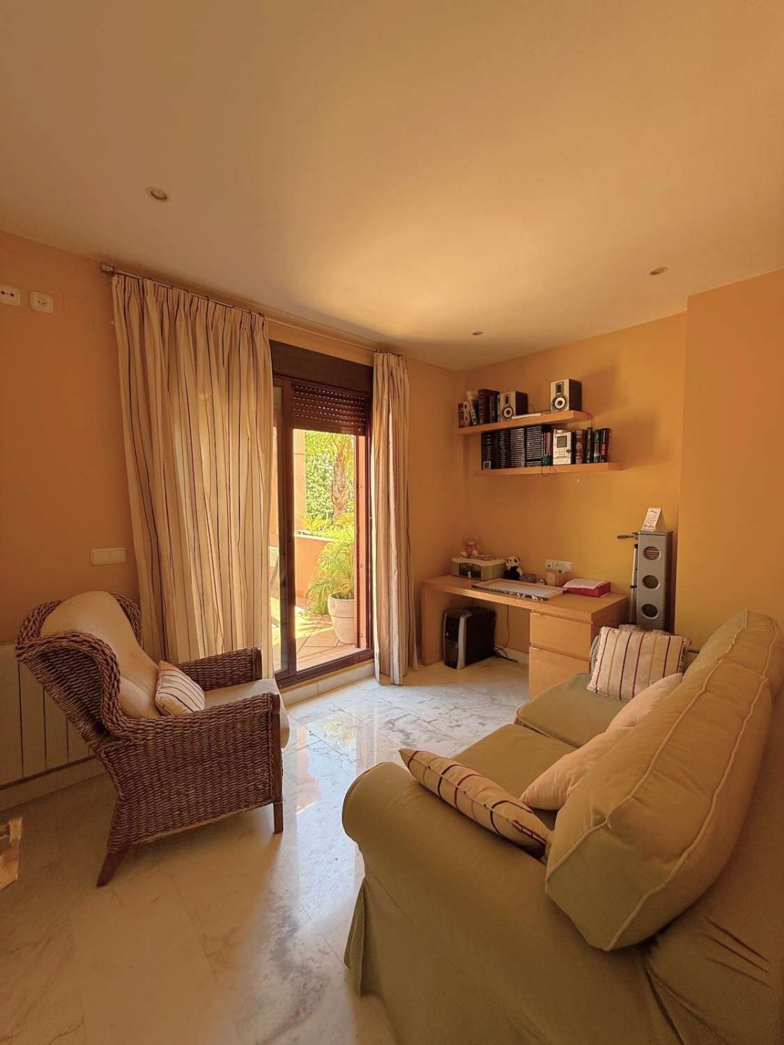 Casa adosada en venta en Playa Granada